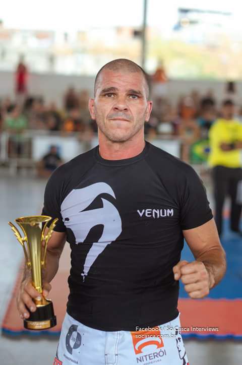 Portrait de Johil de Oliveira
